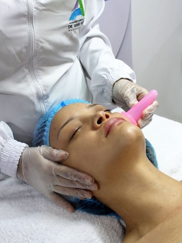 Escuela Dr. Amin Ariza Web facial